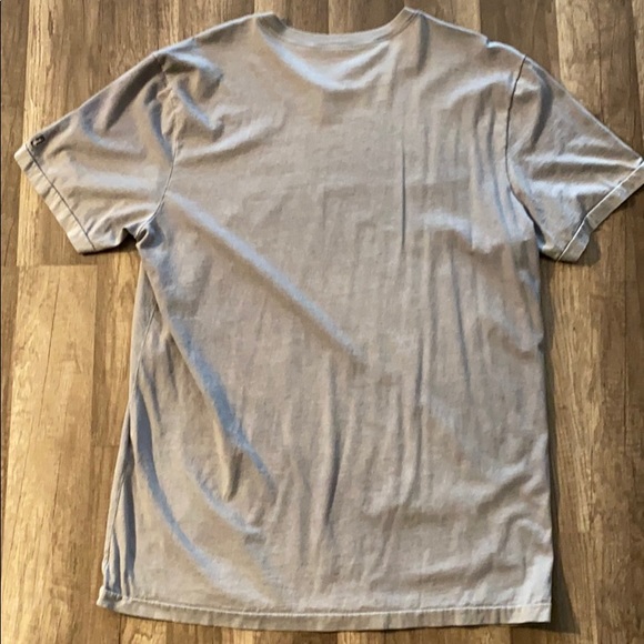 Howe T-shirt - Picture 4 of 5